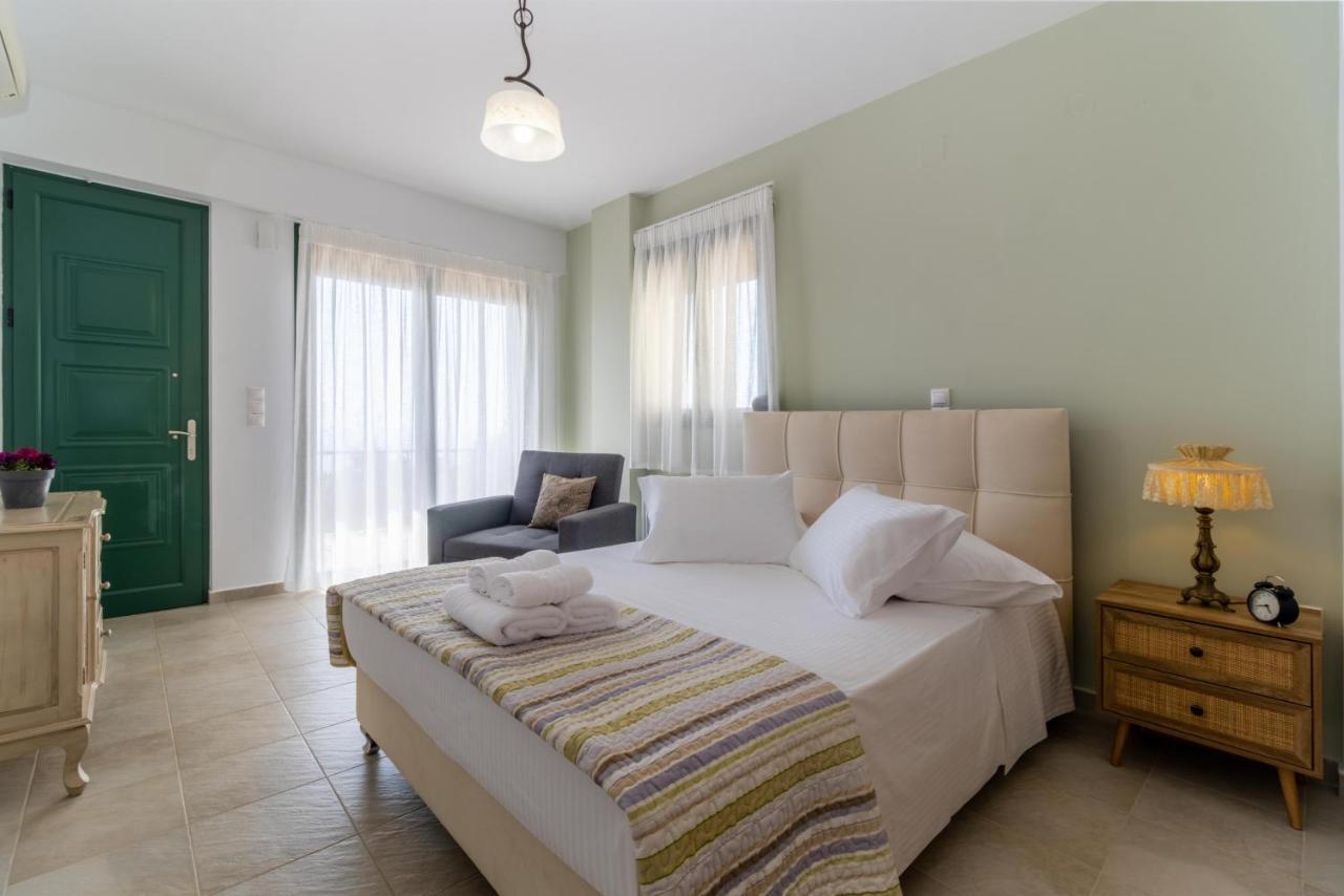Kalamítsi Sapphire Blue Villa מראה חיצוני תמונה